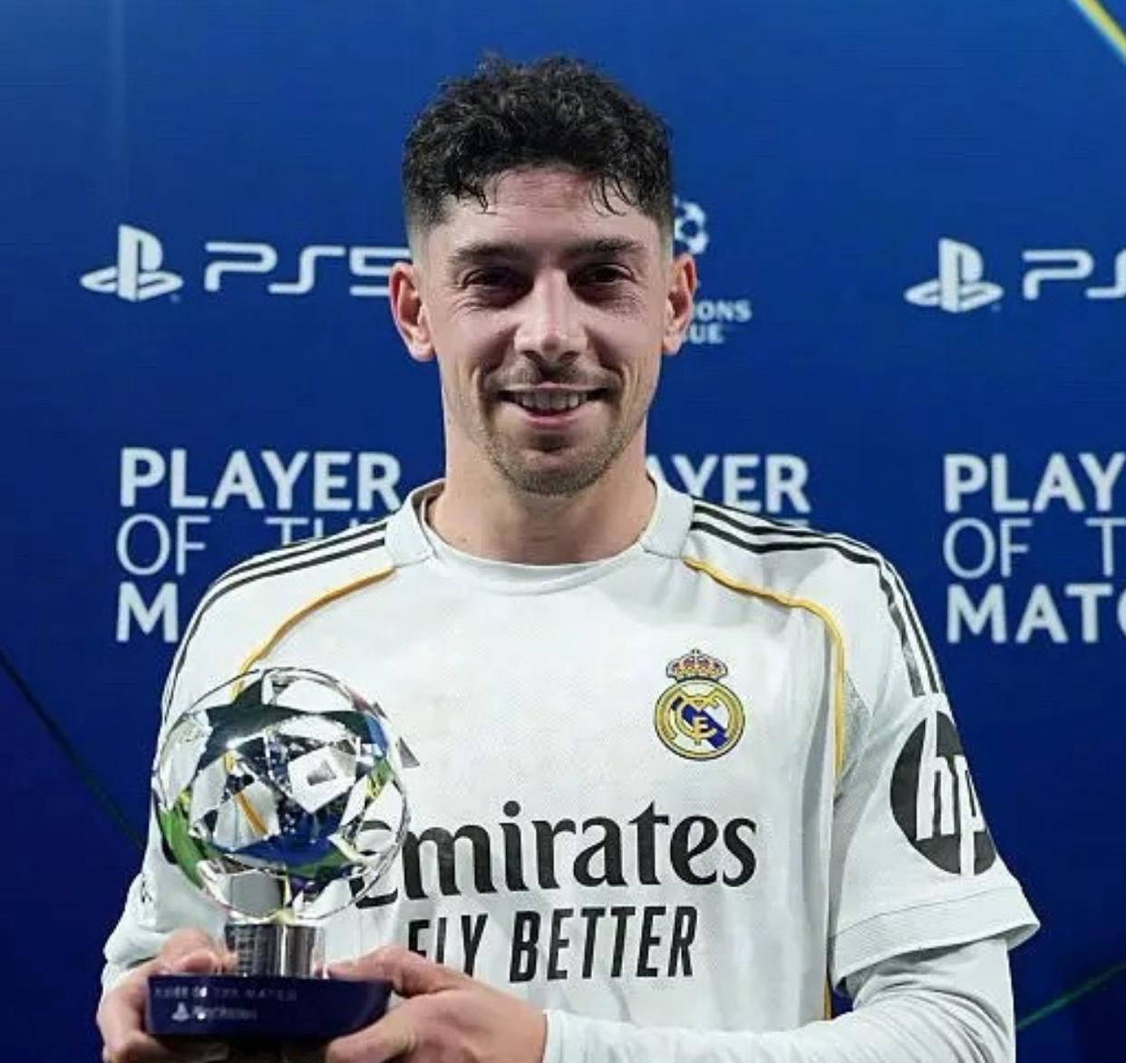 欧冠首回合战罢，皇马3-0完胜曼城，切尔西2-5惨败，八强阵容基本浮现