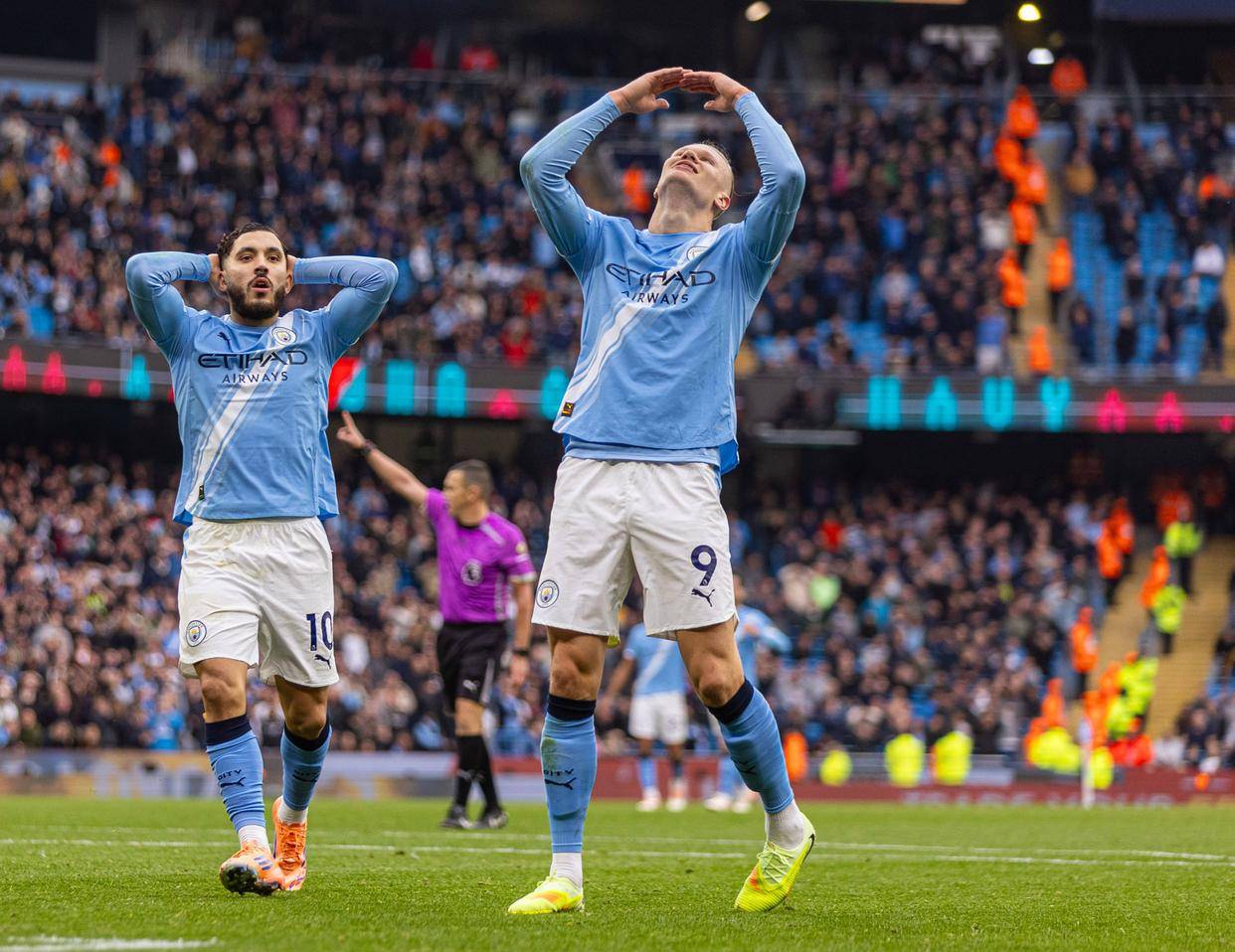 曼城只剩8场，单线作战真能逆袭阿森纳？天王山之战定生死！